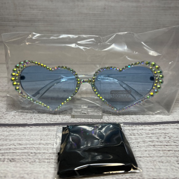 Heart Shape Bling Sunglasses (8226512) main image 4